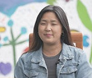 한국서 태어나 36년 만에 미국서 재회한 쌍둥이 자매