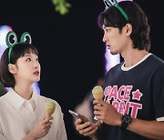 '유미의 세포들' 김고은♥안보현, 초면에 개구리 축제