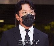 '프로포폴 불법 투약' 하정우, 벌금 3천만원 확정