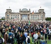 GERMANY CLIMATE CHANGE PROTEST