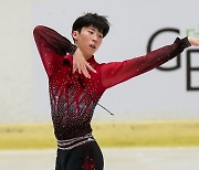 피겨 이시형, 네벨혼 5위..한국, 동계 올림픽 남자 싱글 출전권 2장 획득