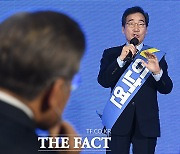[속보] 이낙연 광주·전남에서 1위, '민주당 경선에서 첫 승리'