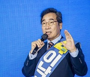 이낙연, 광주·전남 47.1%로 '첫 승'..이재명 46.9%