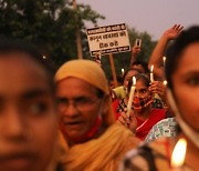 인도 또 끔찍 성폭행..15세 소녀 9개월간 성학대, 연루 남성만 33명