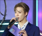 [MD포토] NCT DREAM 제노, '제가 MC에요'