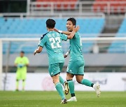 '송주호 결승골' 안산, 2위 안양 잡았다..민동성 감독대행 체재서 2연승 