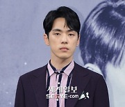 '가스라이팅 논란' 김정현, 새 소속사서 김태희와 한솥밥..활동 재개 코앞?