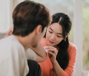 '갯마을' 측 "신민아·김선호·이상이 삼각 로맨스, 흥미진진해질 것"