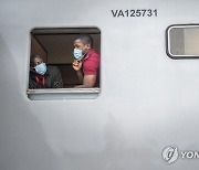 Virus Outbreak South Africa Vaccine Train