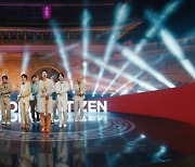 방탄소년단, '2021 글로벌 시티즌' 포문..숭례문 앞 'PTD' 공연