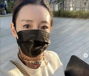 이상아, 드디어 '새로운 시작' 알리나..명품백 포인트 준 '영한 패션'에 "미팅 시작"