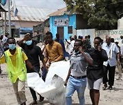 소말리아 대통령궁 인근 차량 폭탄 테러..8명 사망