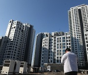 "빌딩보다 비싸겠네.." 국민 평형 84㎡ 아파트가 42억원에 팔렸다