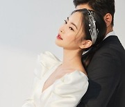 NS윤지, 오늘(26일) 이상해·김영임 아들과 결혼.."15년 짝사랑 끝" [MK★체크]