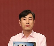 '윤창호법 통과' 회견 사진 준비한 하태경