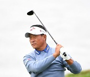 '전설' 최경주, PGA 챔피언스투어도 정복..한국 선수 첫 우승 쾌거
