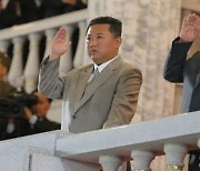 김정은, 28일 최고인민회의서 남북·북미관계 개선 메세지 내놓나