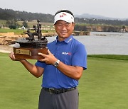 최경주, 한국인 최초로 PGA 챔피언스투어 우승.."오늘이 가장 행복"