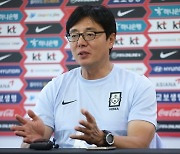 [U-23 기자회견] '첫 소집' 황선홍 감독, "공수전환 빠른 팀 만들겠다" (일문일답)