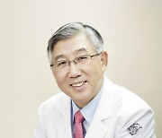 김기택 경희대학교 의무부총장 겸 의료원장, 한독학술경영대상 수상