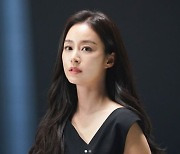 '비♥' 김태희, 이 정도면 인간 방부제..세월도 비켜가는 '태쁘' 클래스
