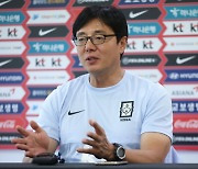 황선홍의 U-23 축구 "짜임새 있고, 공수 전환 빠르게"
