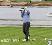 최경주, 한국 선수 최초 PGA 시니어투어 우승