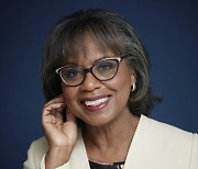 Anita Hill Portrait Session