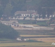 조용한 북한 마을