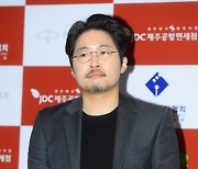 '미투 가해자' 조현훈 감독, tvN '홈타운' 작가였다 "뉘우치며 살겠다" [전문]