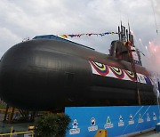 Third 3,000-ton, SLBM-capable sub is launched