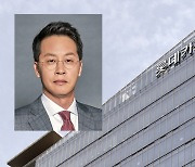 '조좌진표 혁신' 통했나.. 롯데카드 '로카' 1년새 100만장 발급