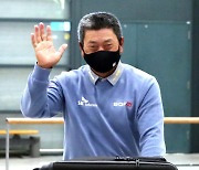 최경주 "고국 올때마다 마음 들뜨는데..트로피 안고 와 더욱 값진 귀국"