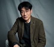 '오징어 게임' 황동혁 감독 "보디페인팅 여성, '인간의 도구화' 묘사 위해" [MD인터뷰②]
