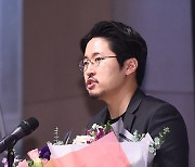 '미투' 조현훈 감독 "필명 사용? 무고한 피해 막으려..숨기려는 의도NO" [전문]