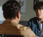 '경찰수업' 차태현-진영-신승환, 교도소 면회실 삼자대면[오늘TV]