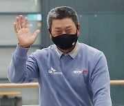 한국인 최초로 PGA 시니어 투어 우승한 최경주 귀국