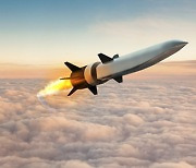 北 "신형 극초음속 미사일 첫 시험발사..비행조종성·안전성 확증"(종합)