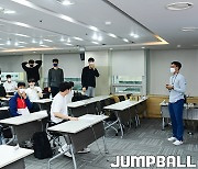 [JB포토] 2021 KBL 신인선수 오리엔테이션, 도핑 방지 교육 받는 KBL 신인 선수들