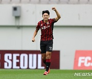 '슈퍼매치 영웅' 서울 조영욱, K리그1 32라운드 MVP