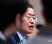 홍준표 "대선판에 흠 있는 사람 나오면 의혹 막다가 끝나"