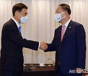 재정·통화·금융당국 수장 7개월 만에 모인다..시장 현안 논의