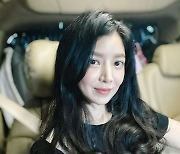 윤세아, 44세 맞아? 현실판 바비인형 비주얼 [스타IN★]