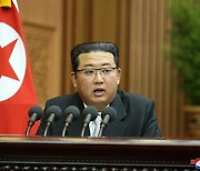 김정은 '남북통신선 연결' 시사에 기대감.. 靑 '표정 관리'