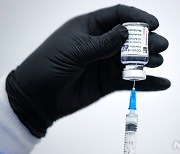 AZ 코로나 백신, 美 임상시험서 74% 효능