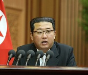 김정은 "10월 초부터 남북 통신선 복원"..미국은 비난