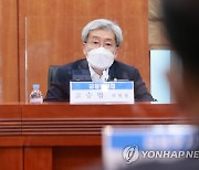 고승범 "IPO 과열, 가계부채 영향 걱정..여러방안 검토"(종합2보)