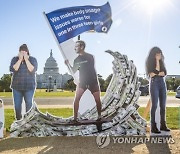 SumofUs Protest Outside Congressional Hearing on Facebook's Harms to Children