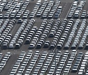 9월 車판매, 반도체 수급난·연휴 여파로 21% 급감