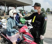 베트남, 코로나 확진자 55일 만에 '7천명대'로 줄어 [KVINA]